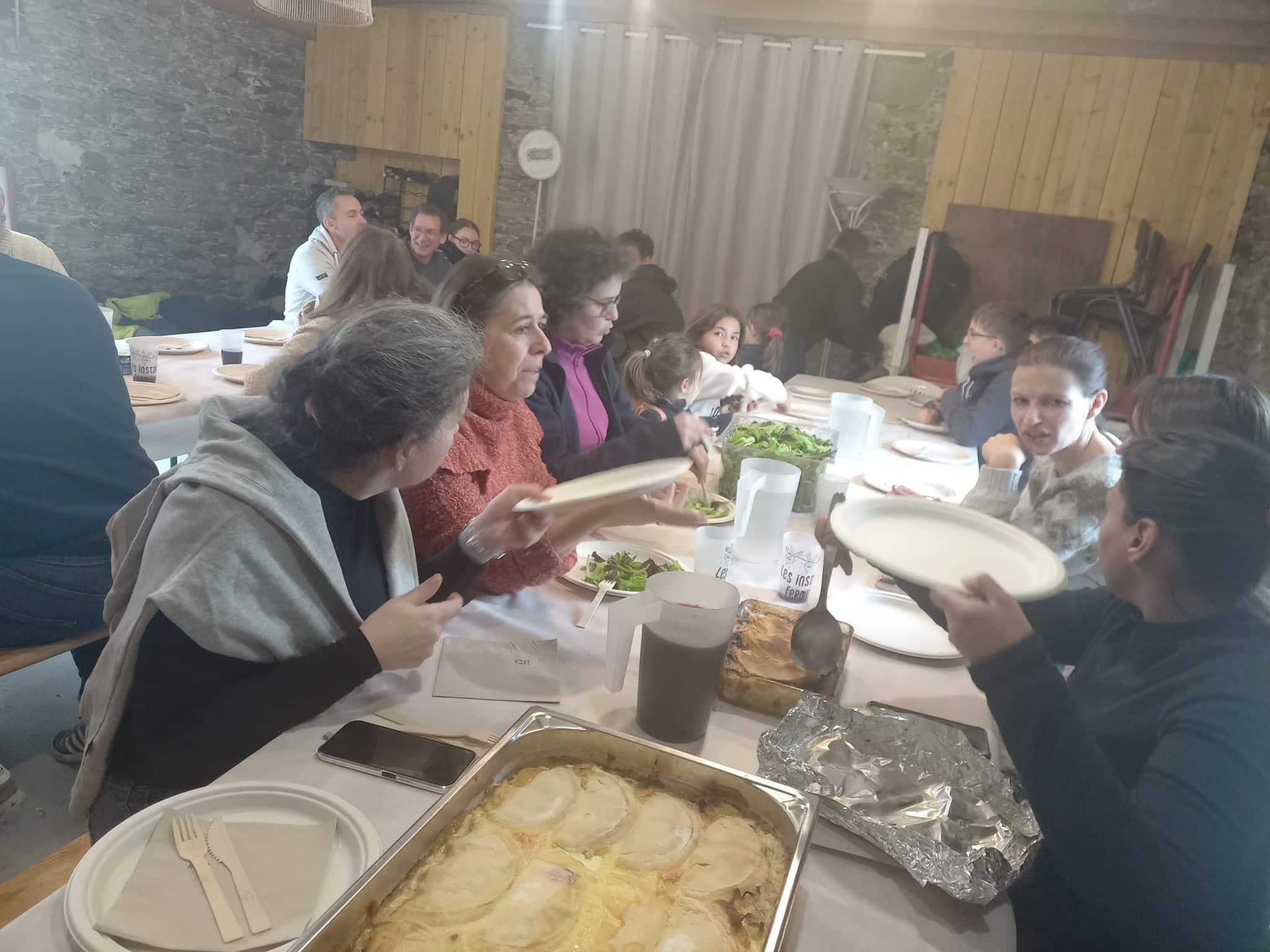 Mercuria_RSE_plantation de haie_ferme blanc verger_1